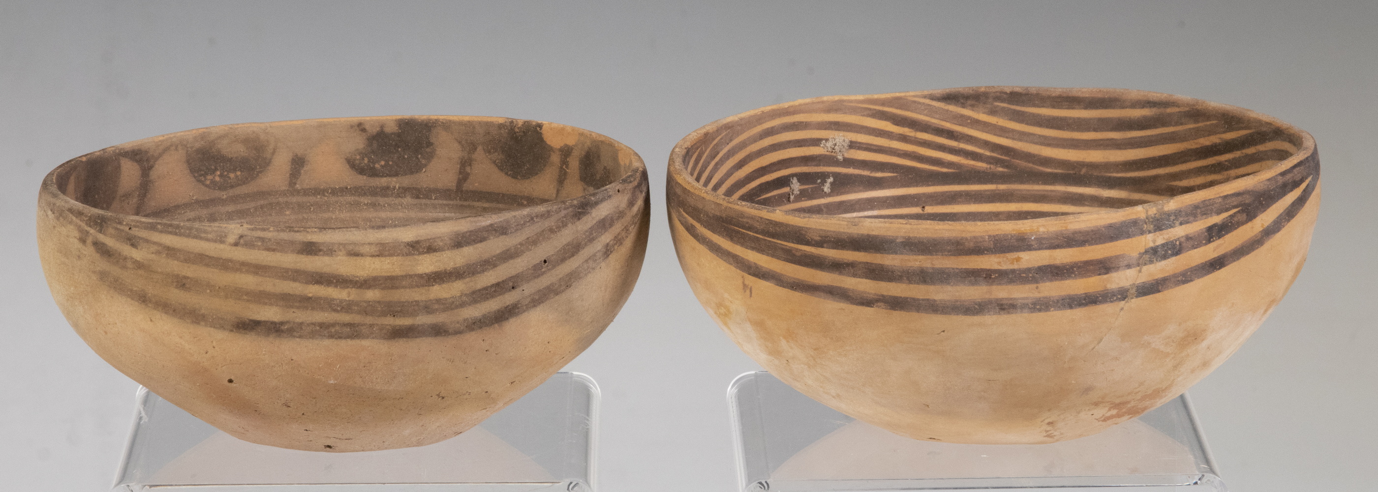  2 CHINESE NEOLITHIC POTTERY BOWLS  2b3d0f