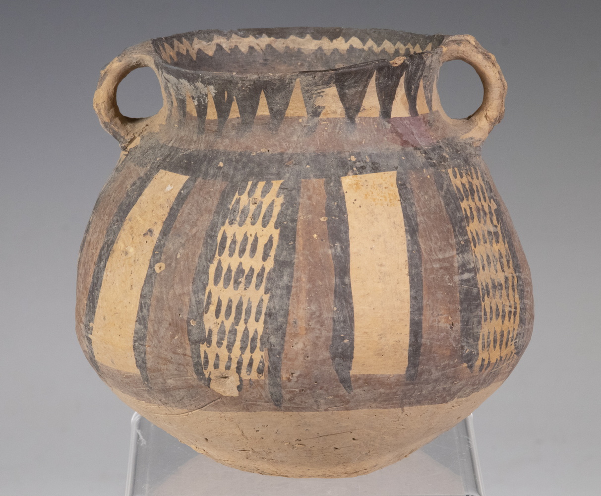 CHINESE NEOLITHIC DECORATED POT  2b3d13