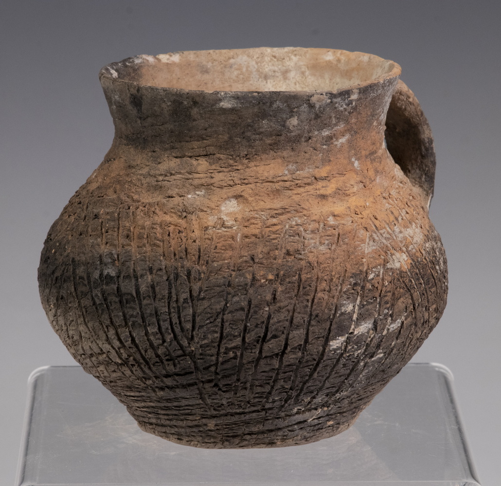 CHINESE ARCHAIC POTTERY POURING 2b3d1a