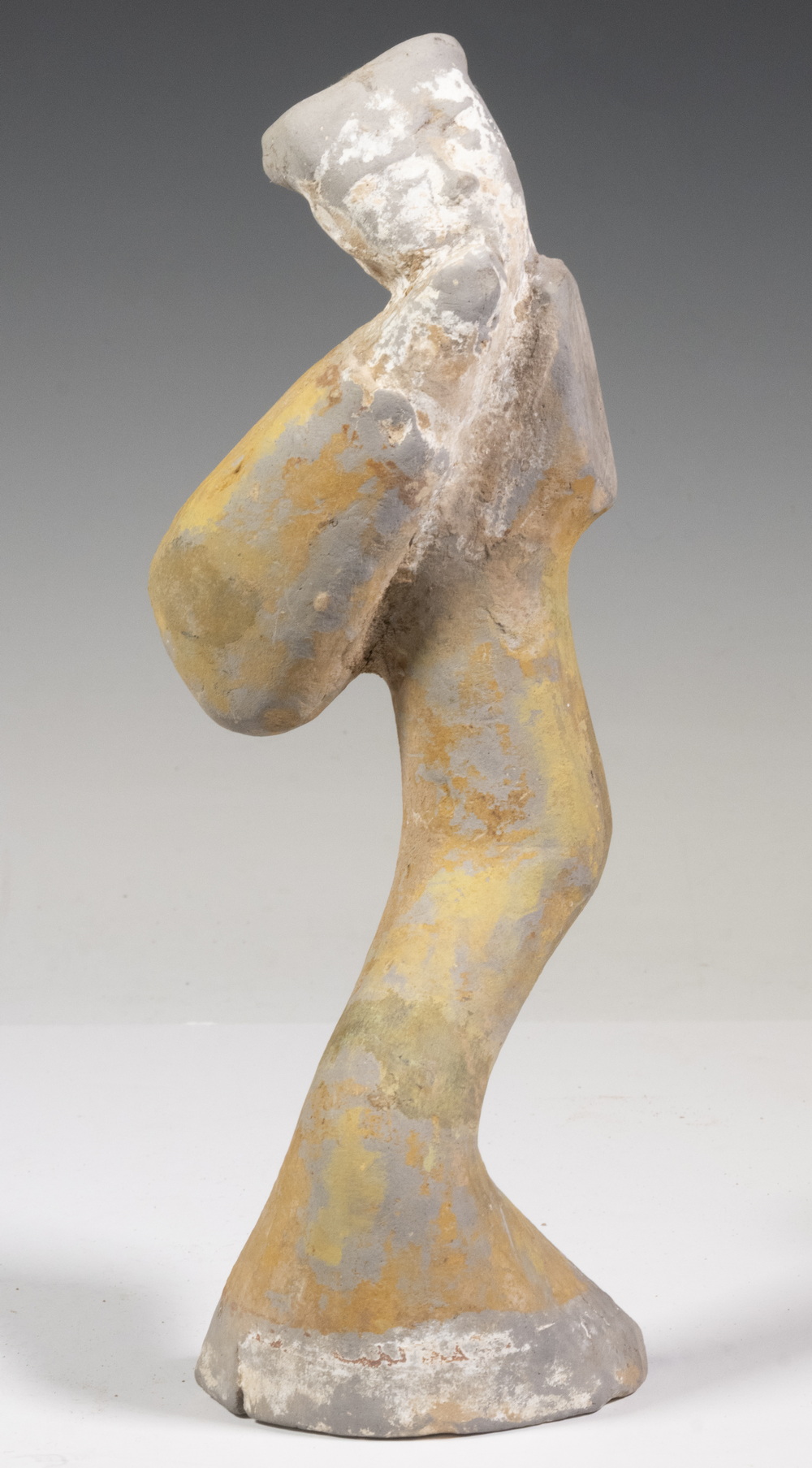 HAN POTTERY FIGURE OF A DANCER 2b3d25