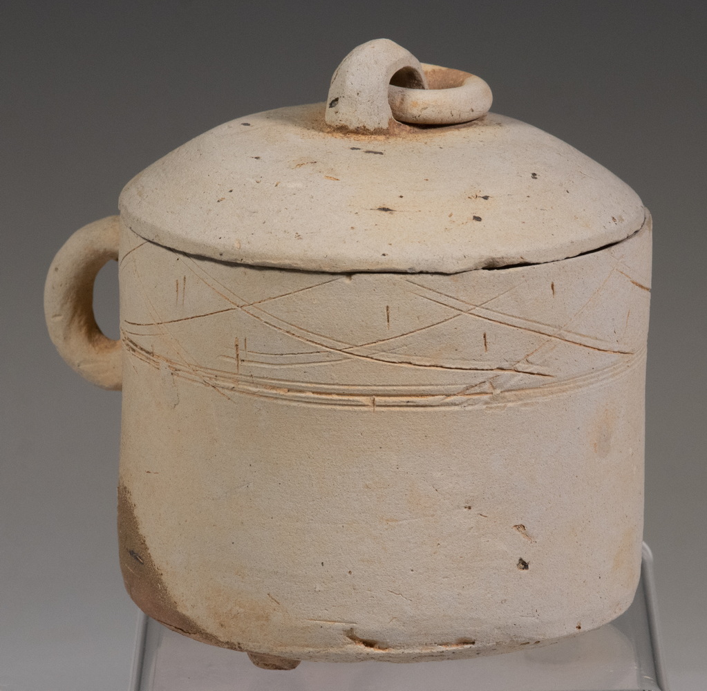 EARLY HAN DYNASTY 25 75 AD LIDDED 2b3d37