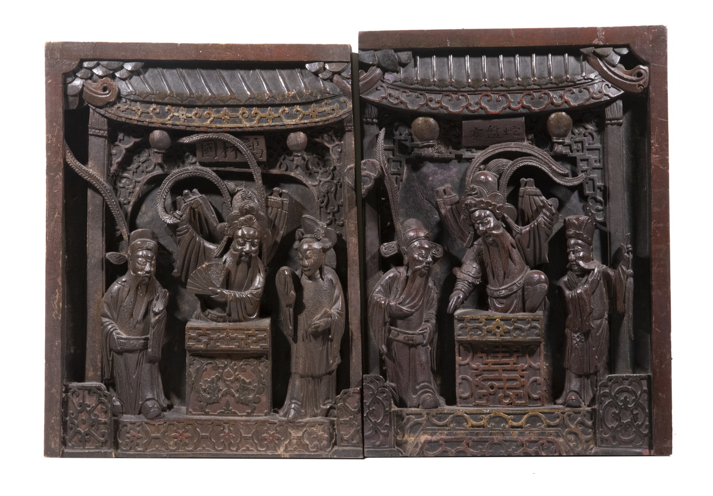 A PR OF CHINESE WOODEN ARCHITECTURAL 2b3dd9