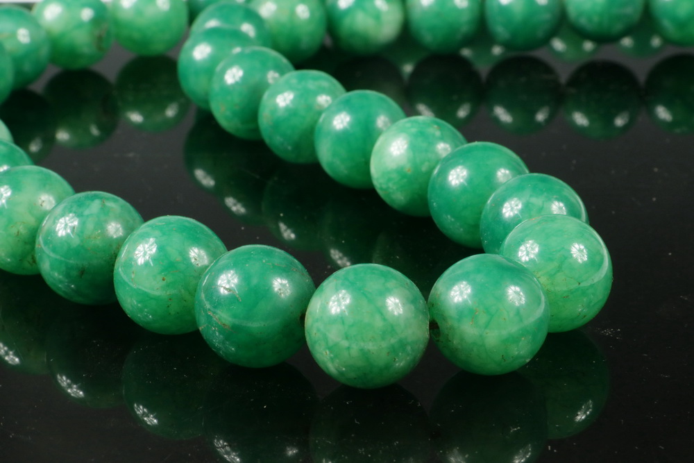 JADE PRAYER BEADS Strand of (109)