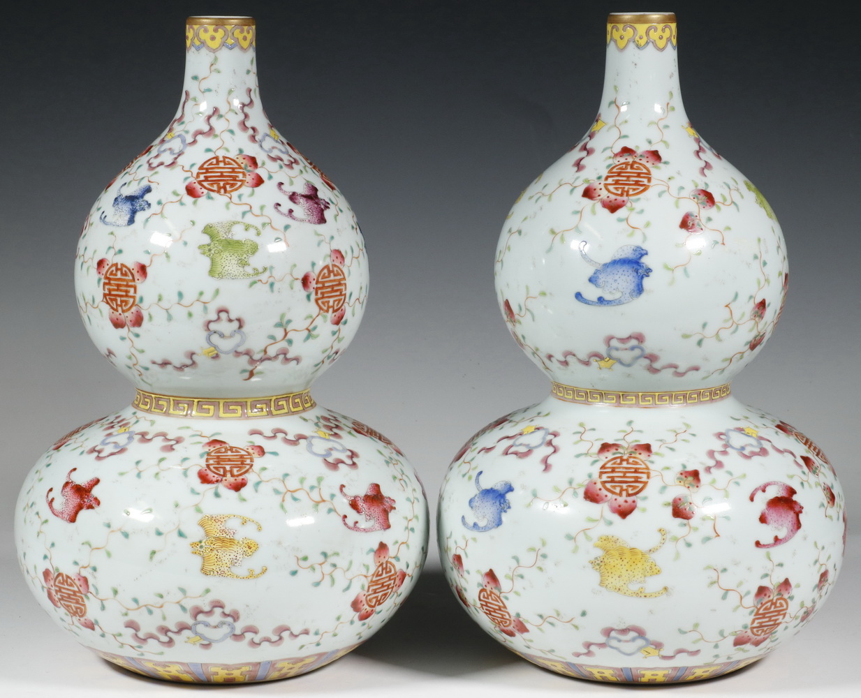 PR CHINESE DOUBLE GOURD VASES Pair 2b3e11