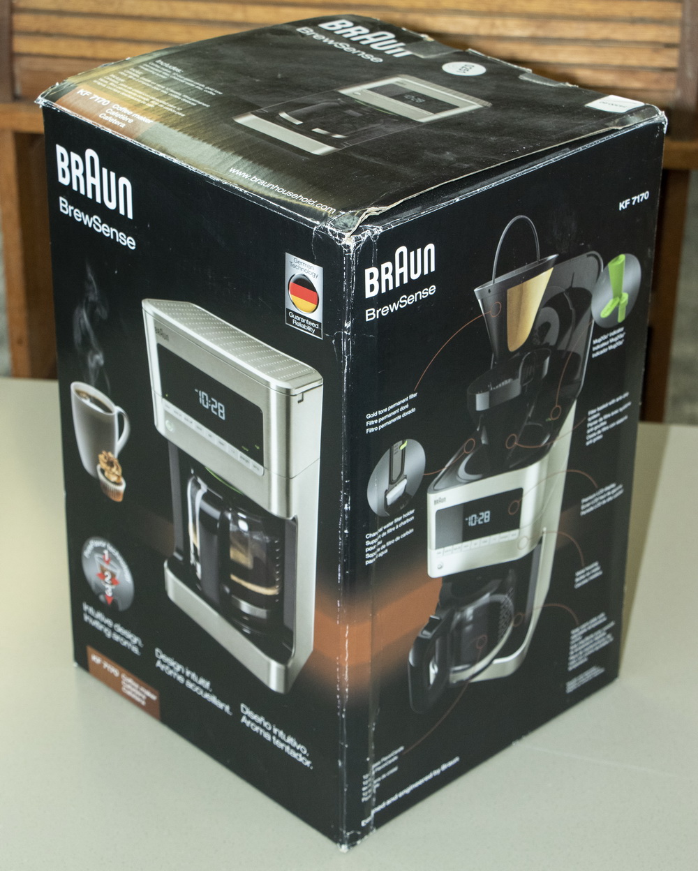 NEW IN BOX BRAUN "BREWSENSE" COFFEE