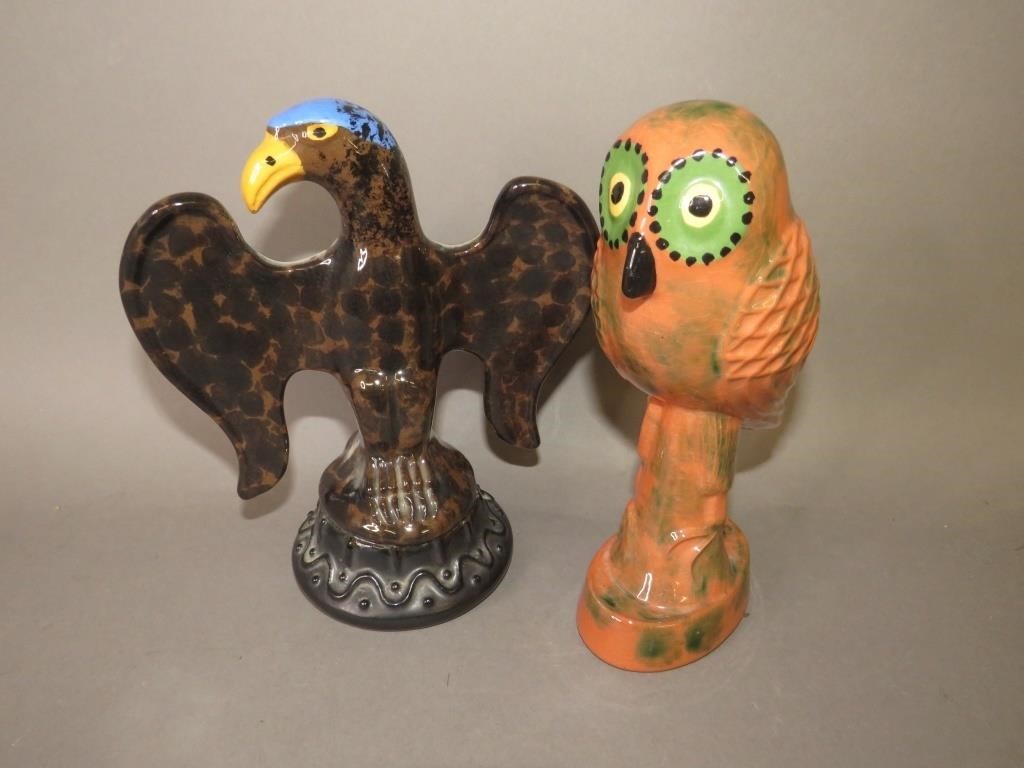 2 FOLK ART POTTERY BIRDS BY JAMES 2b72eb