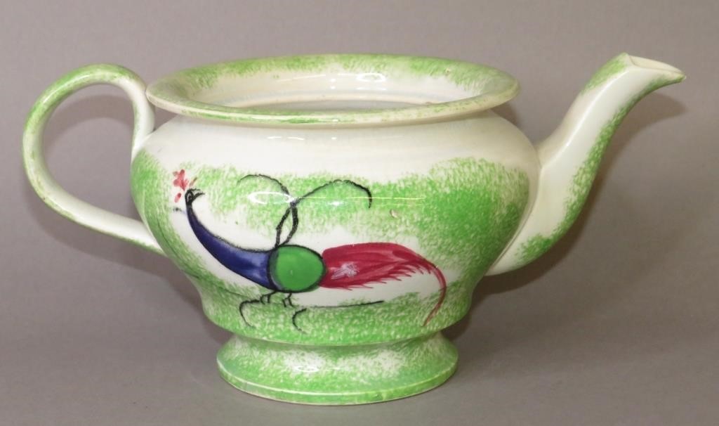 GREEN SPATTER PEAFOWL PATTERN TEAPOTca  2b74ca