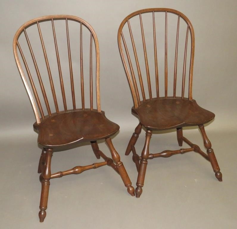 PAIR OF CHAIRS BY R DREW LAUSCH  2b752d