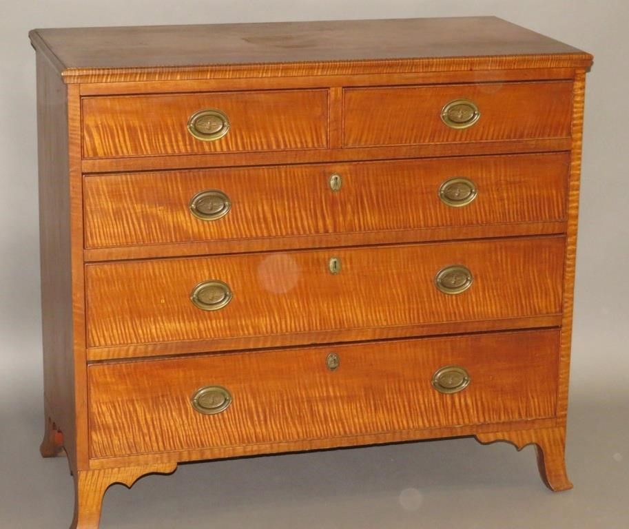 TIGER MAPLE CHEST OF DRAWERSca  2b7538
