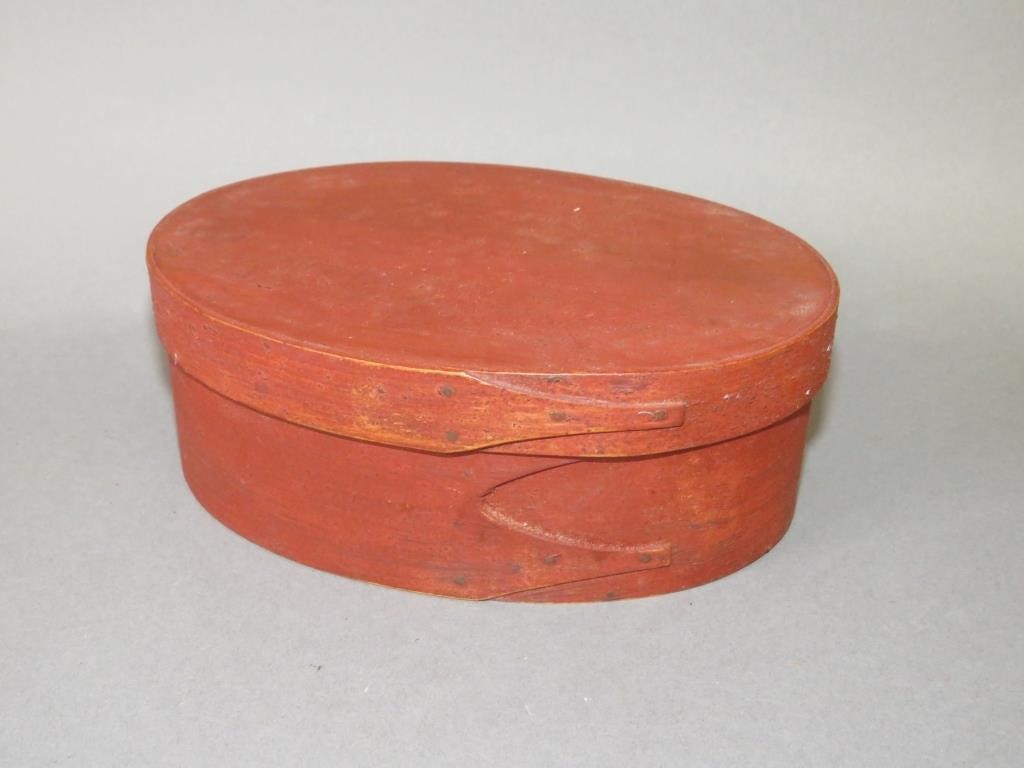 SHAKER TYPE OVAL RED PAINTED BAND 2b7564