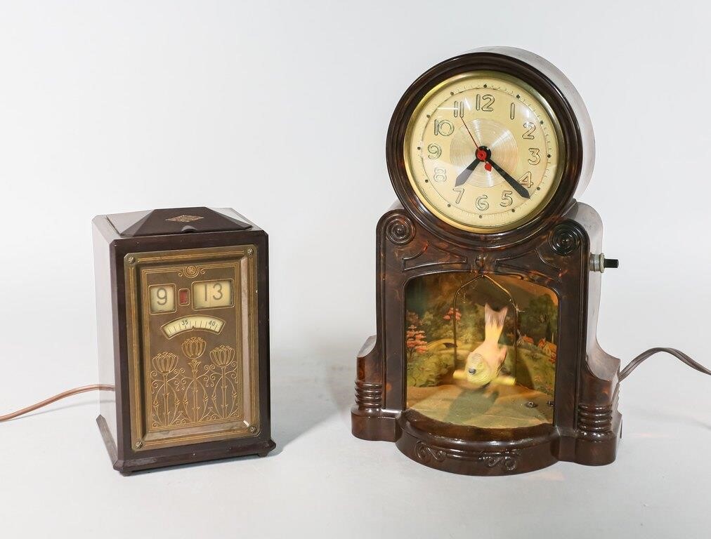 2 EARLY 20TH CENTURY CLOCKS2 clocks: