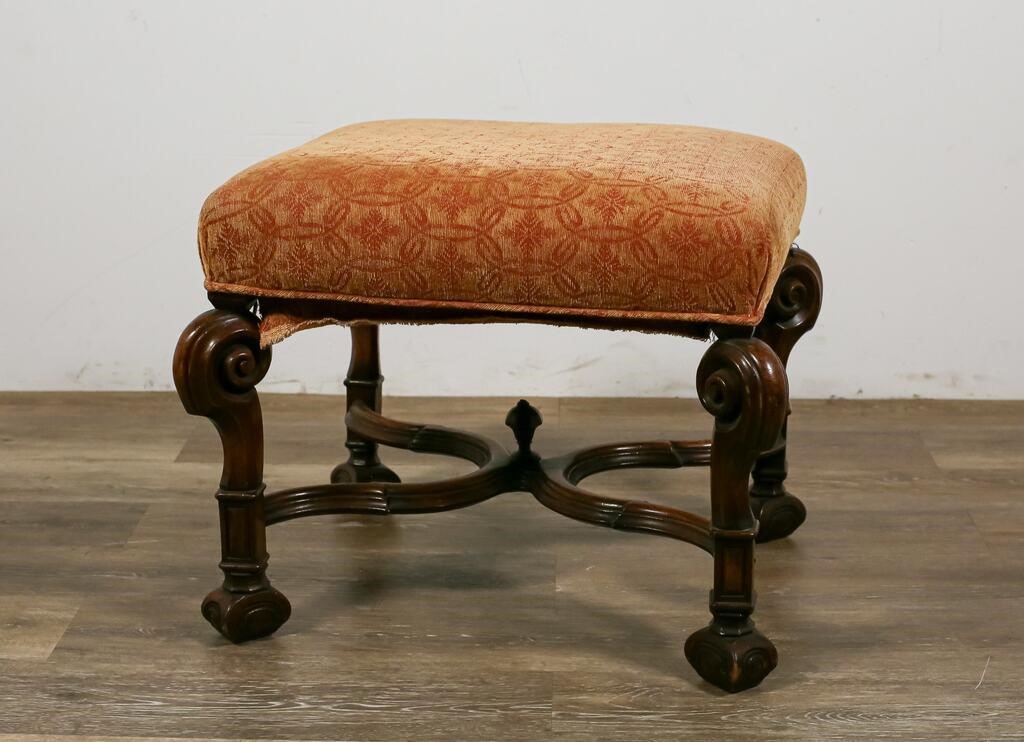 WILLIAM AND MARY UPHOLSTERED FOOTSTOOLWilliam
