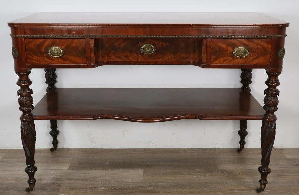 REGENCY STYLE SIDEBOARDRegency 2b794b