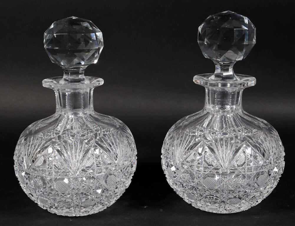 PAIR OF CUT GLASS DECANTERSPair