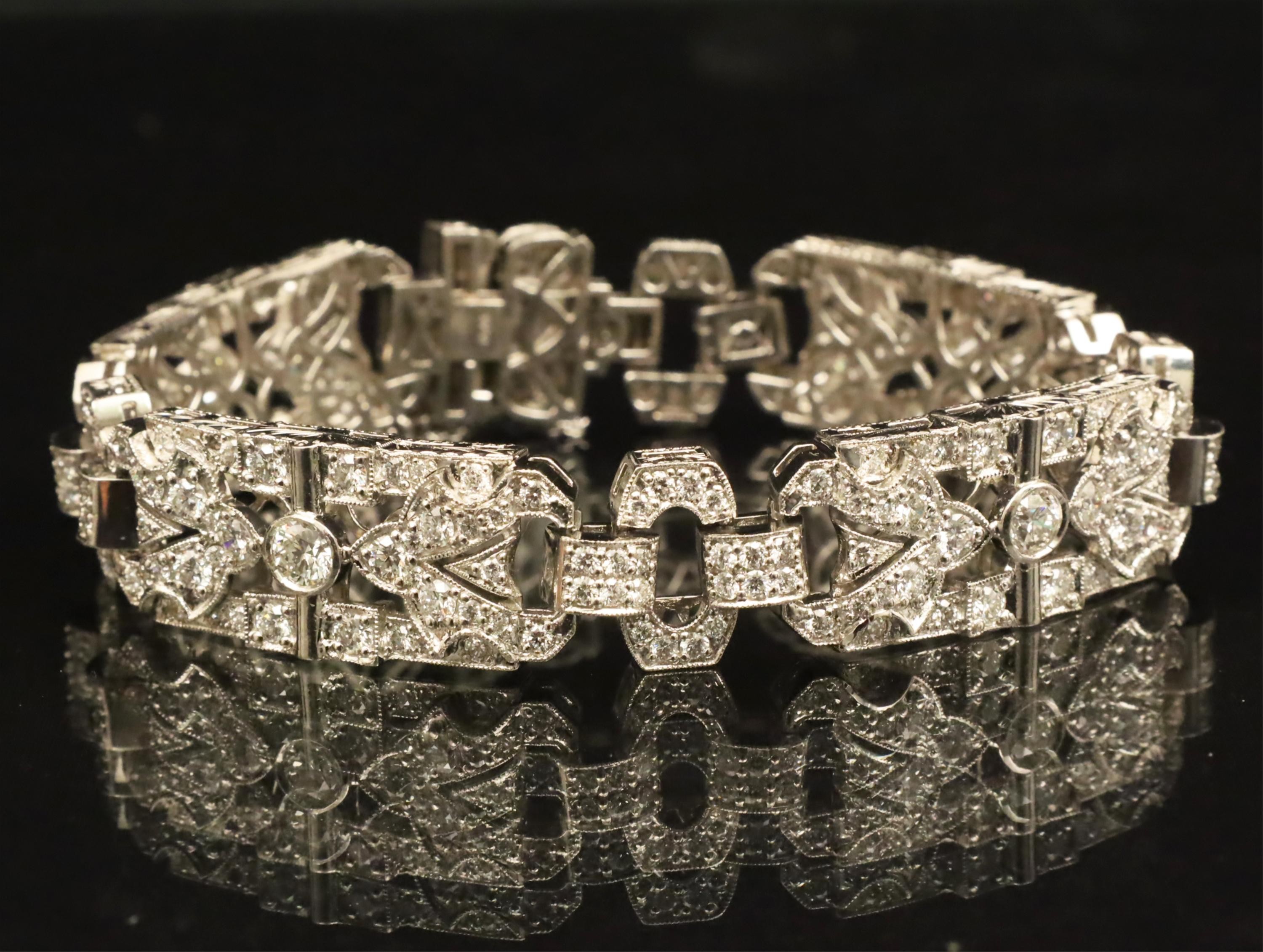 PLATINUM 8.32 CTW DIAMOND BRACELET Platinum