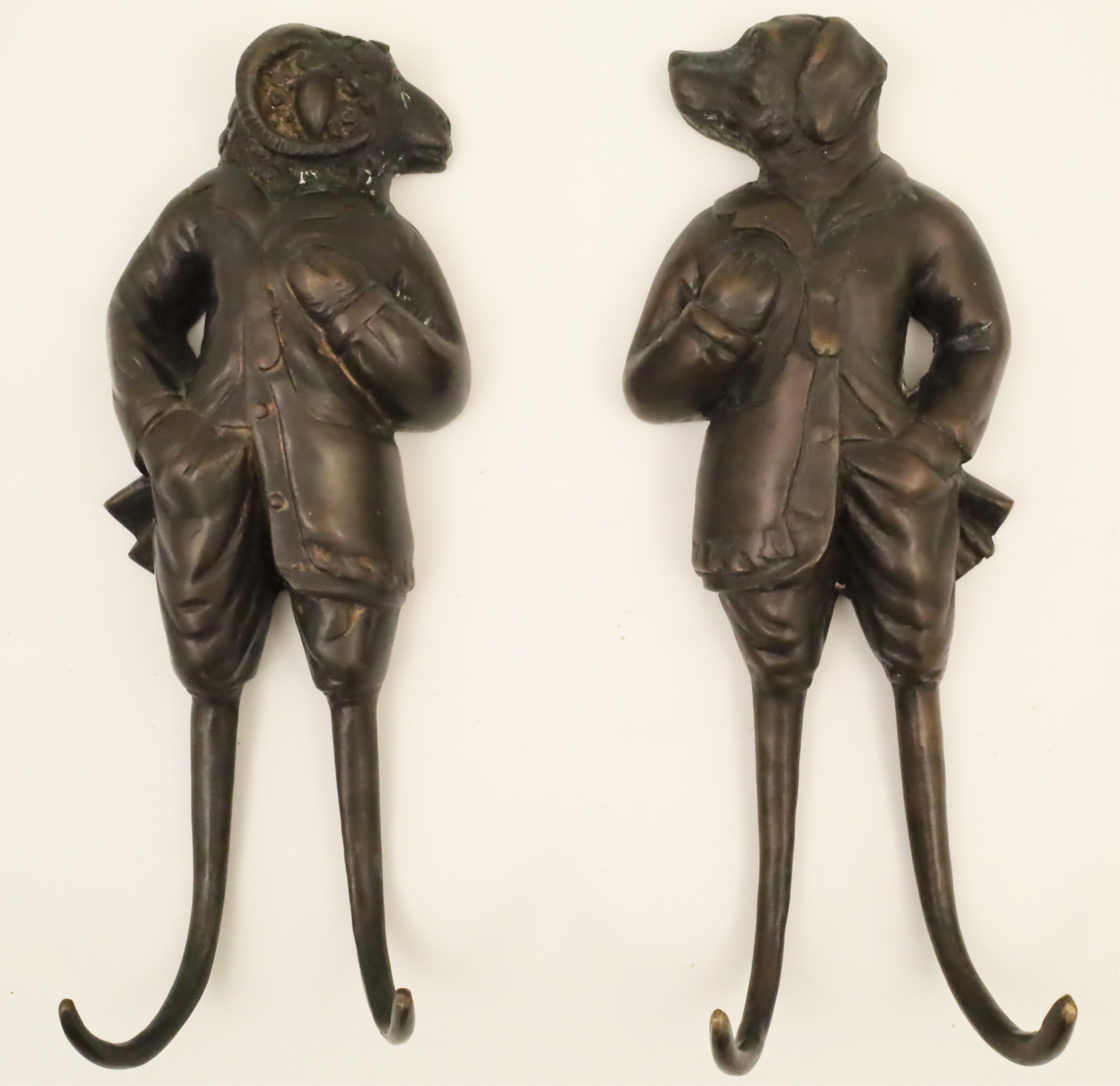 PAIR OF WHIMSICAL BRONZE MEAT OR 2b79e0