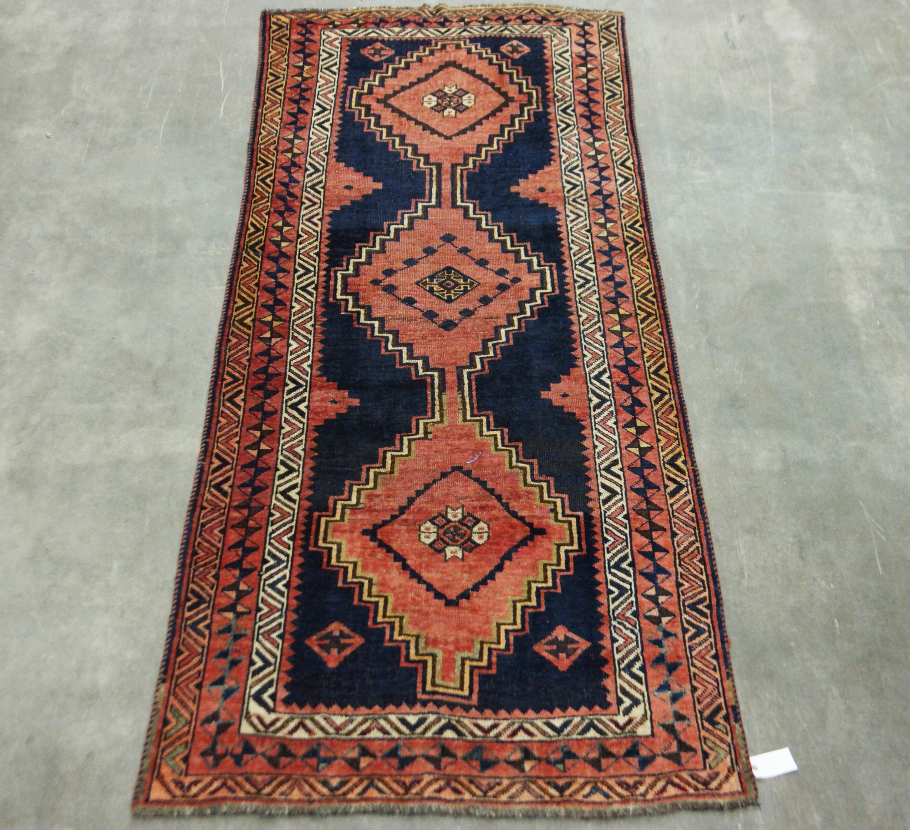 ORIENTAL RUG 4' X 9'5" KURDISH