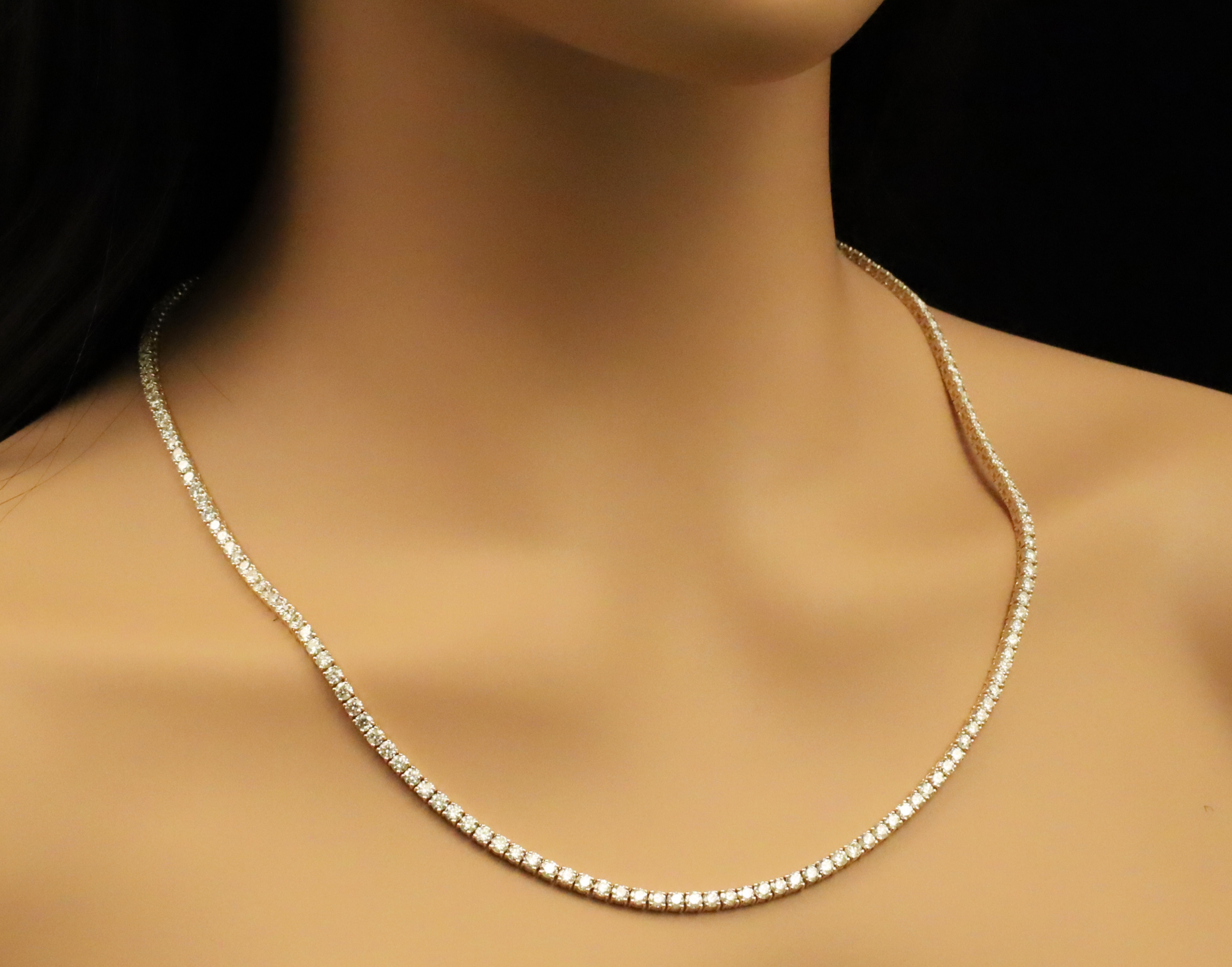 22 14K BRILLIANT CUT DIAMOND NECKLACE  2b79f1