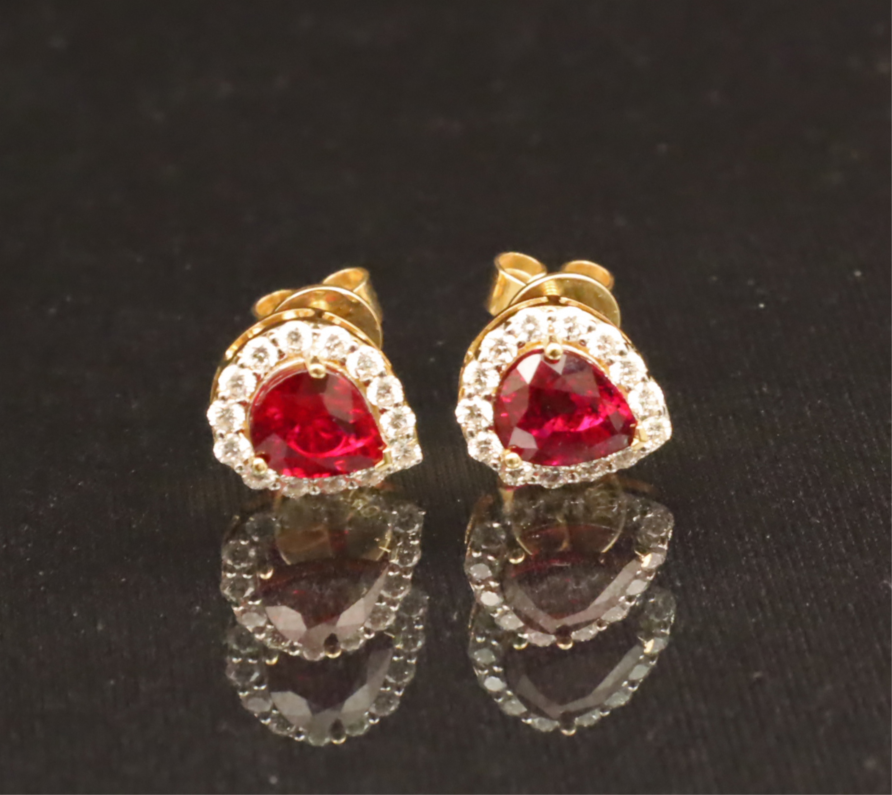 PR OF 18K RUBY DIAMOND EARRINGS 2b7aad