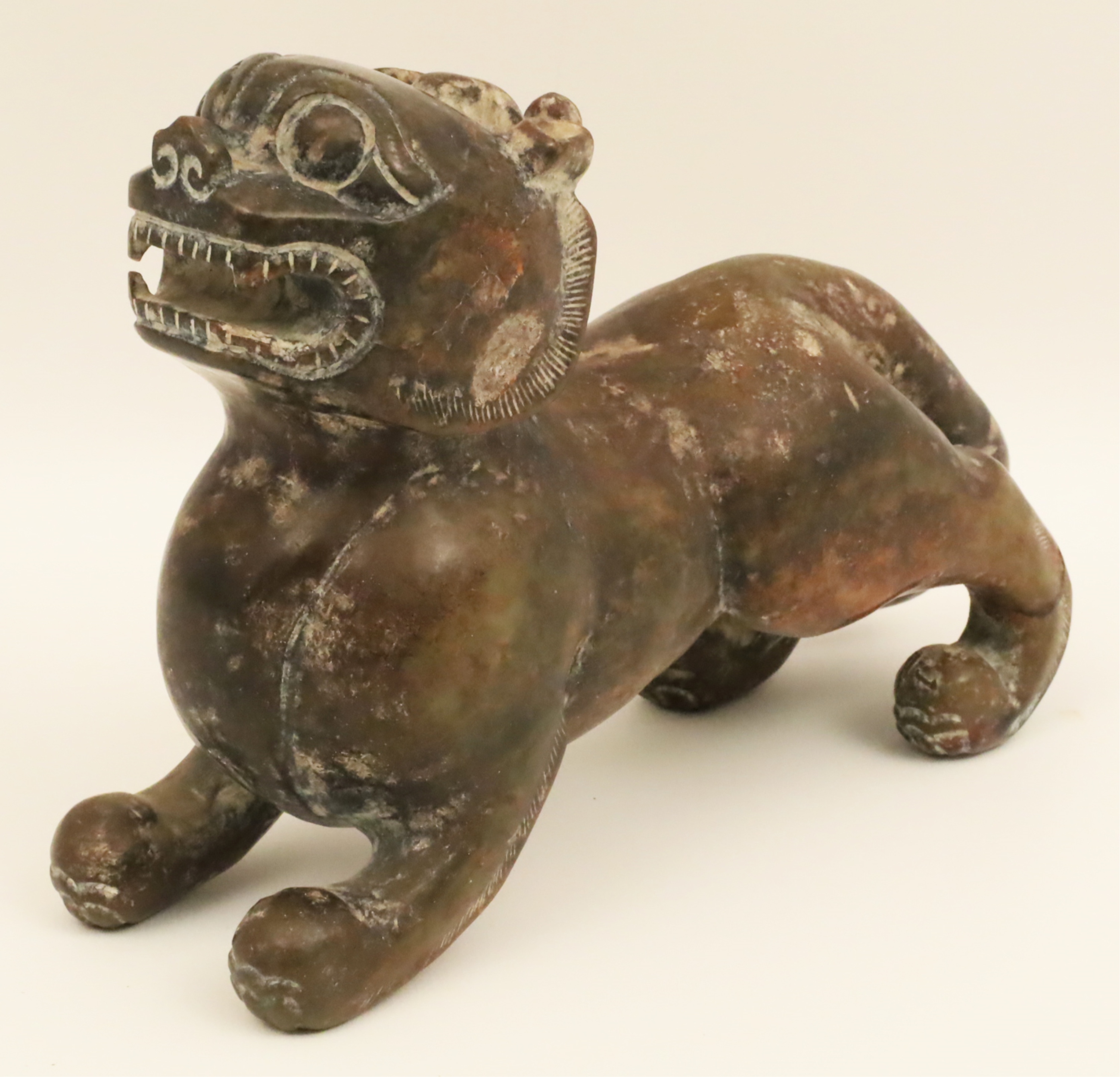 CHINESE CARVED STONE LION SCULPTURE