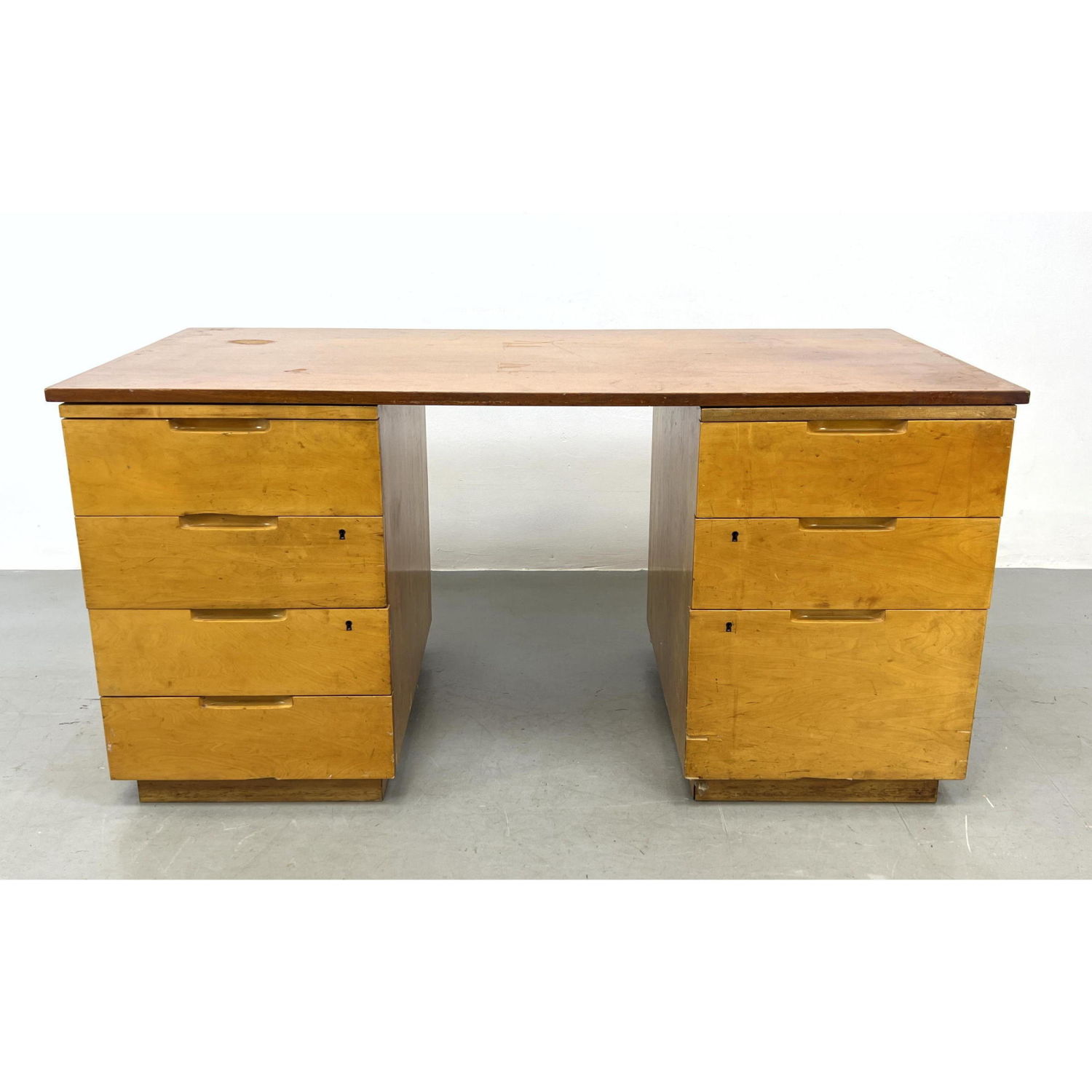 Clifford Pascoe Style Low Desk  2b8cff