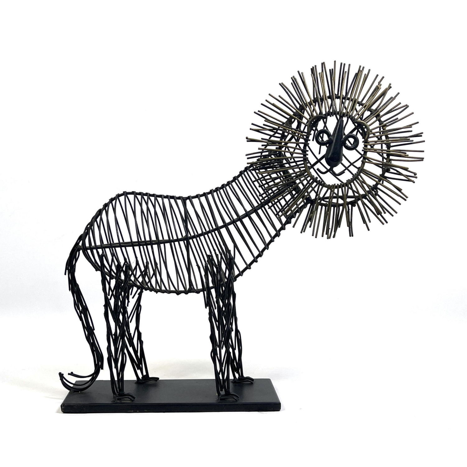 Weinberg Style Wire Large Lion