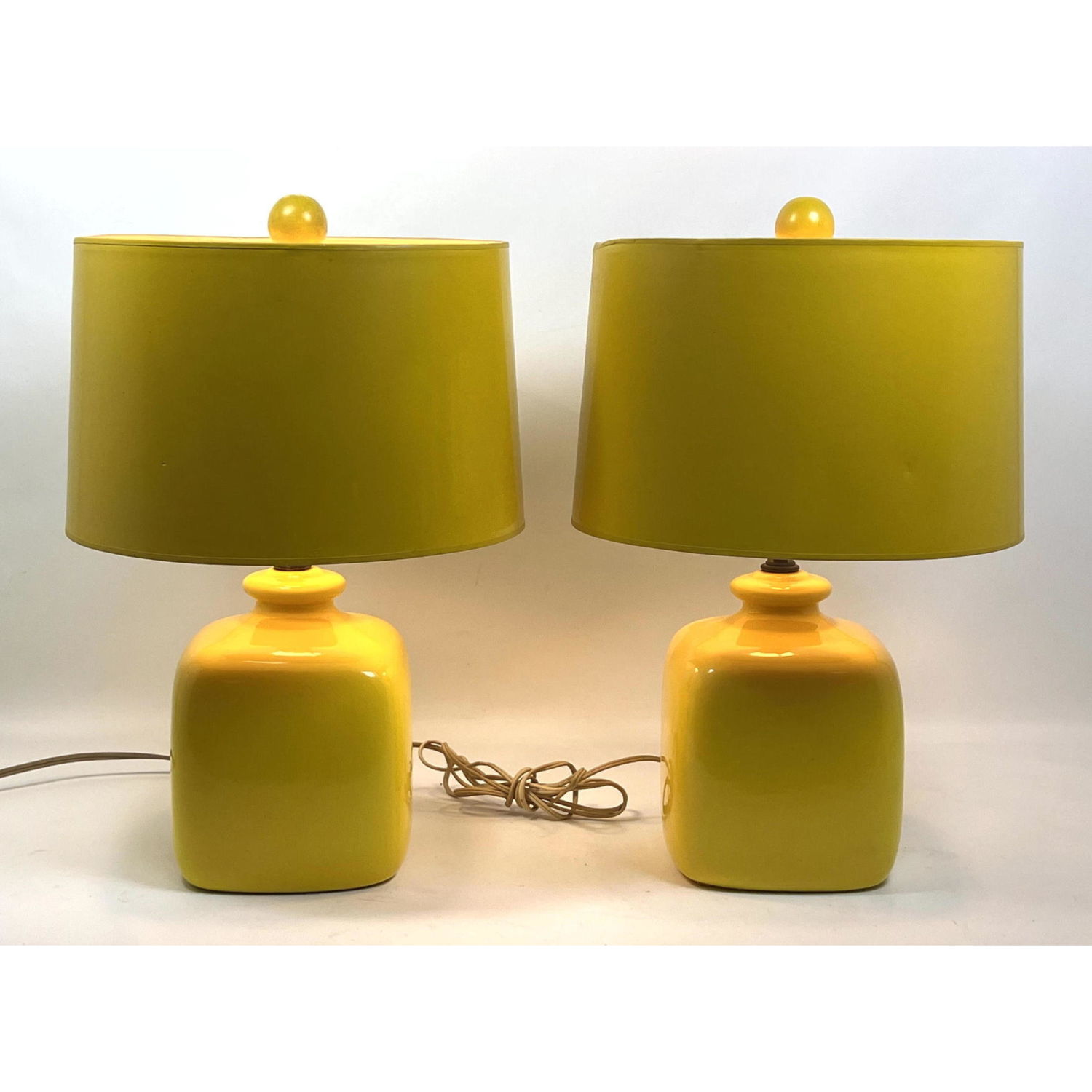 Pr Yellow Glazed Modern Design 2b8d83