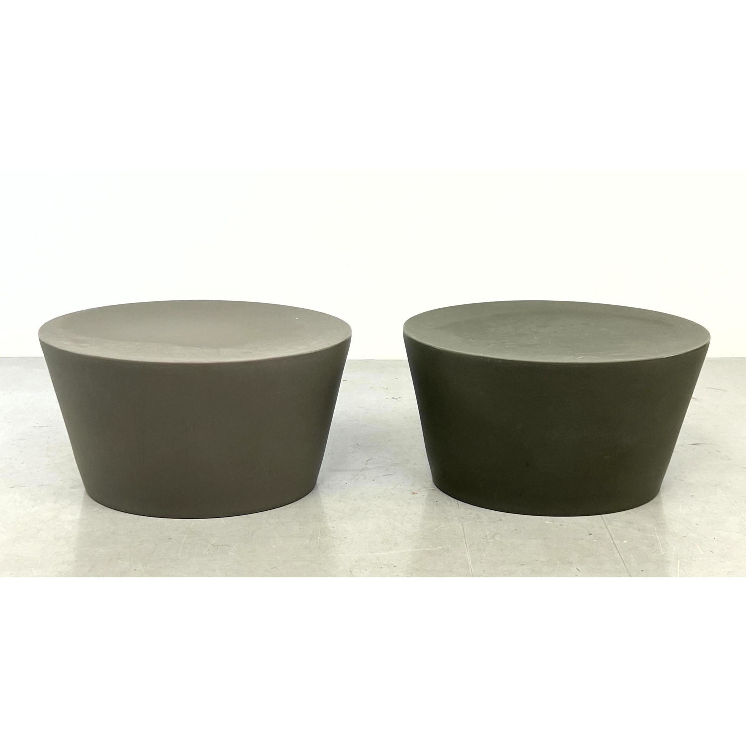 Pair Knoll Maya Lin Stones stool