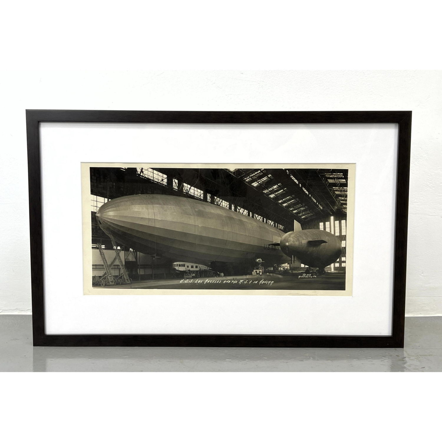 R CLEMENTS JR 1929 Zeppelin Photograph  2b8fac