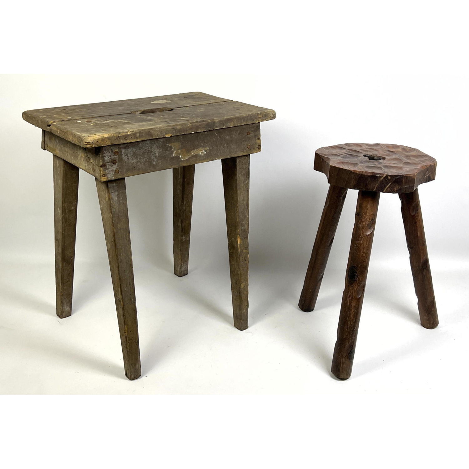2pcs French Rustic Stools 

Dimensions: