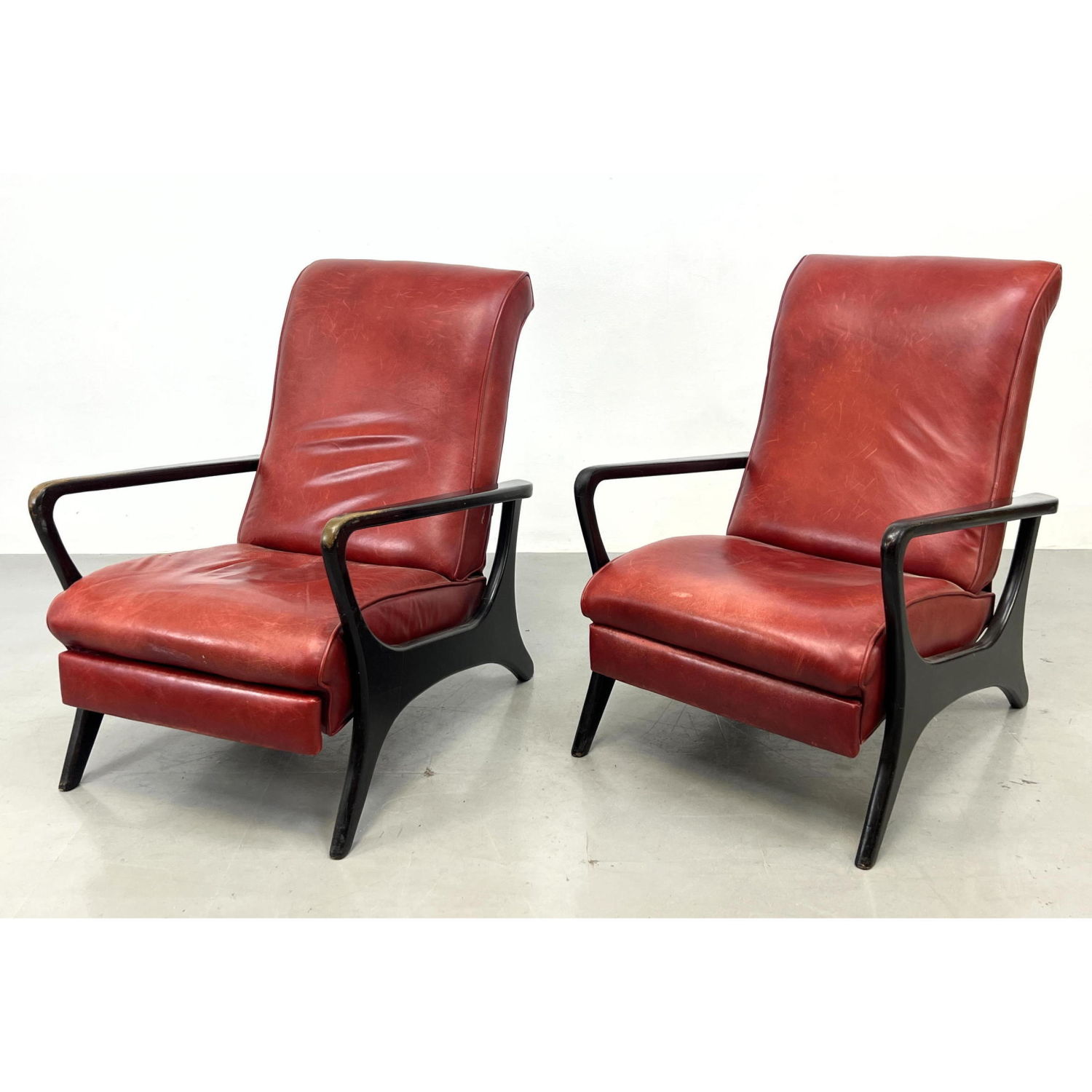 Pair Italian Modern Style Reclining 2b90b5