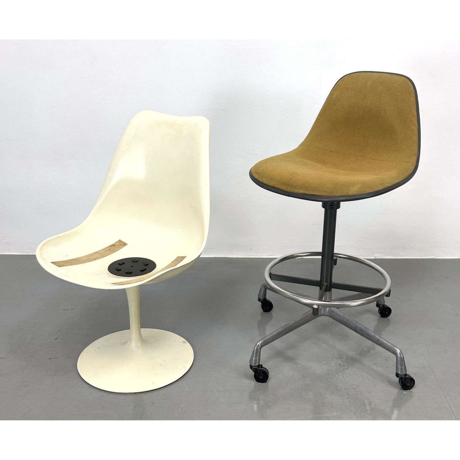 Eames Herman miller drafting stool