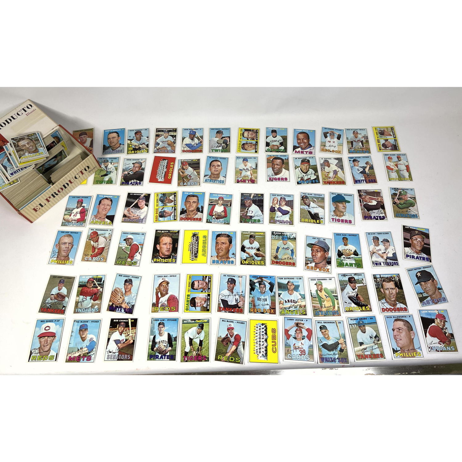 1967 Topps baseball cards approx 2b91e4