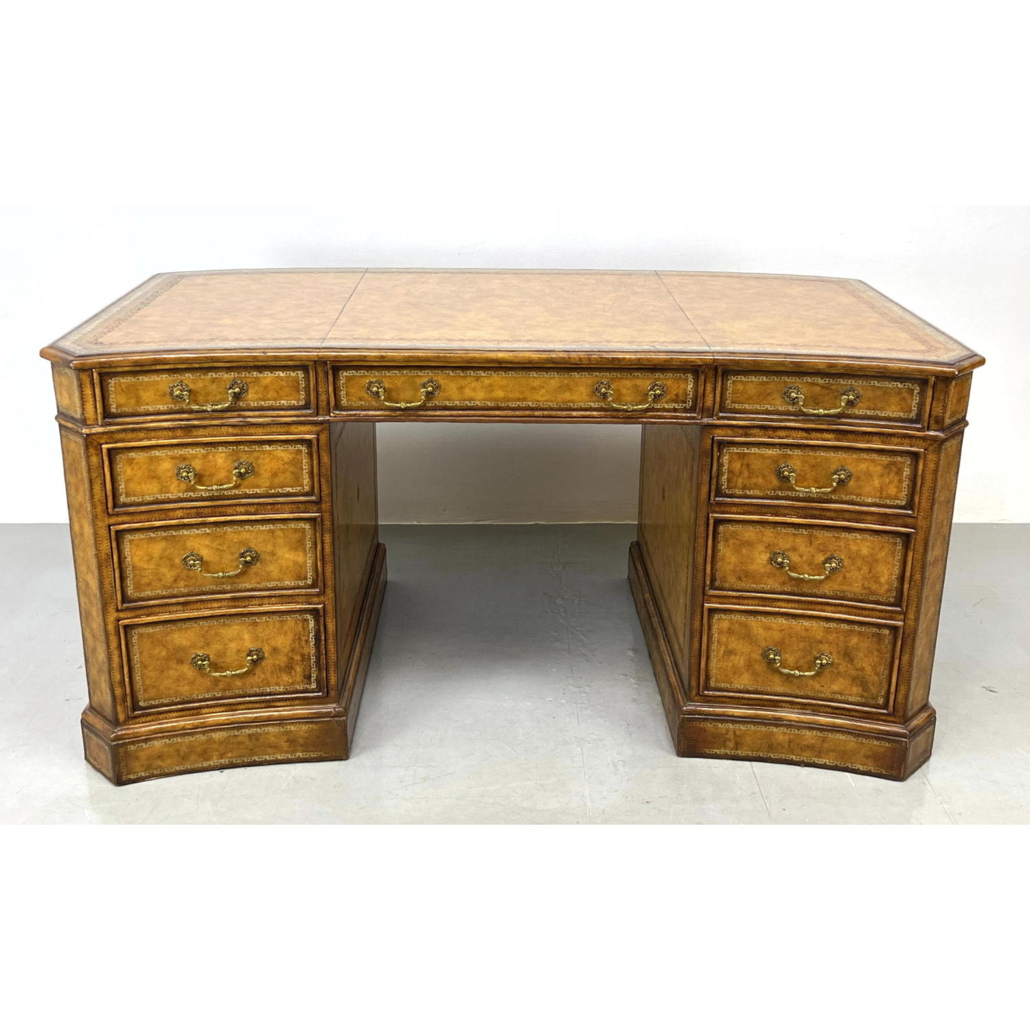 MAITLAND SMITH Decorator Desk.