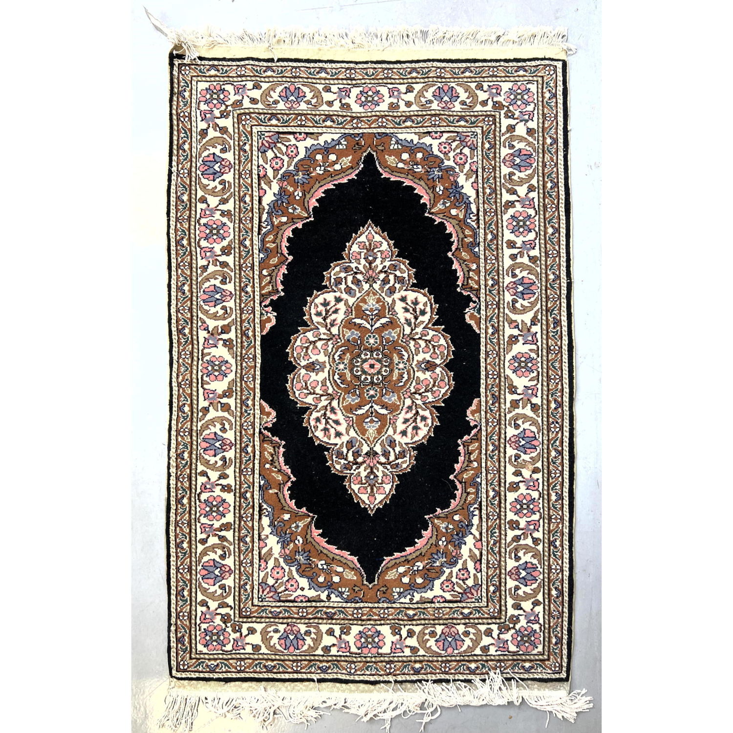3' x 4'8 Handmade Oriental Carpet