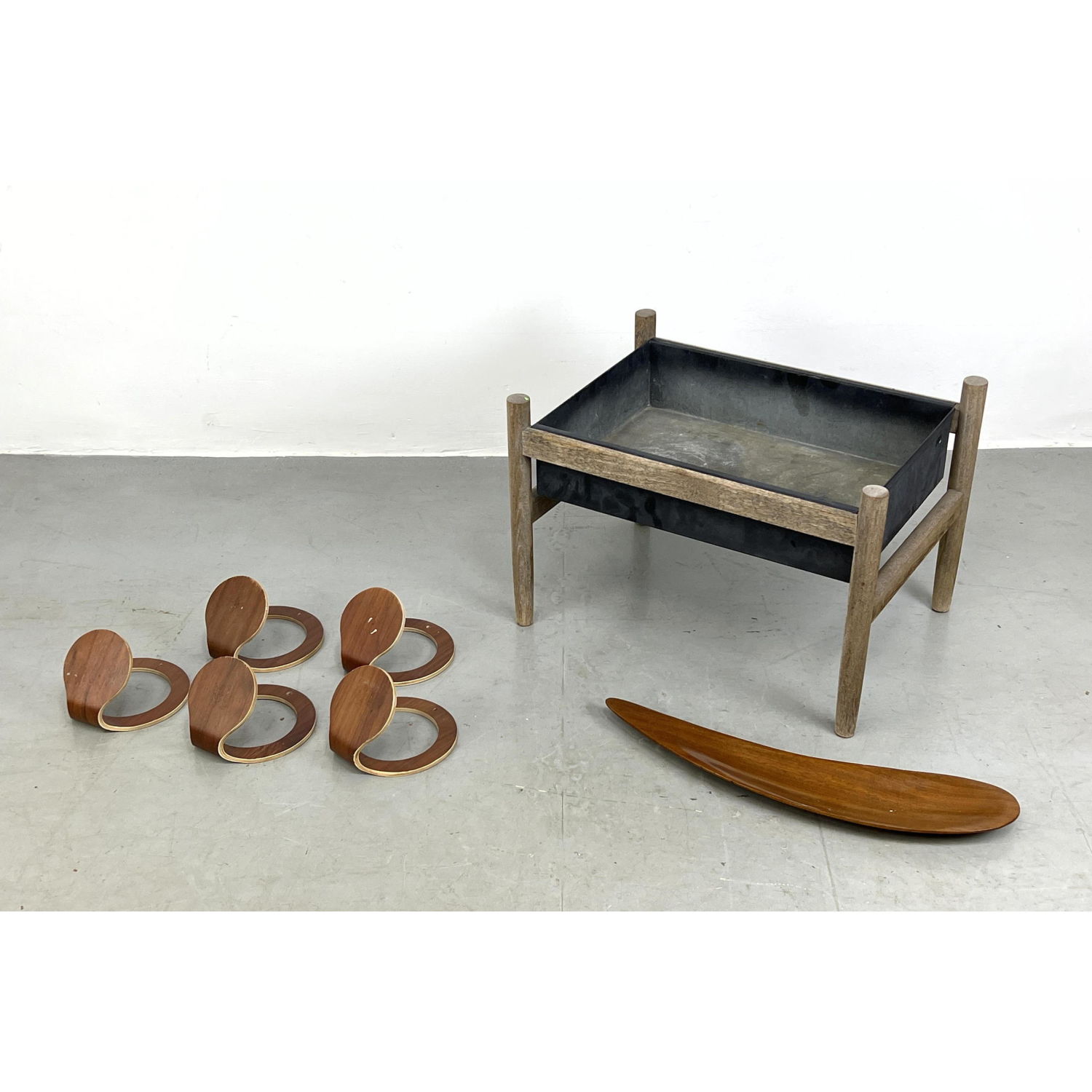 Danish lot Teak and Metal planter 2b954c