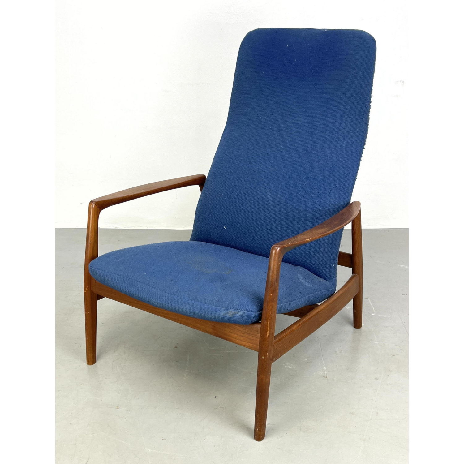 Danish Modern Teak Dux Style Chair 2b95c7
