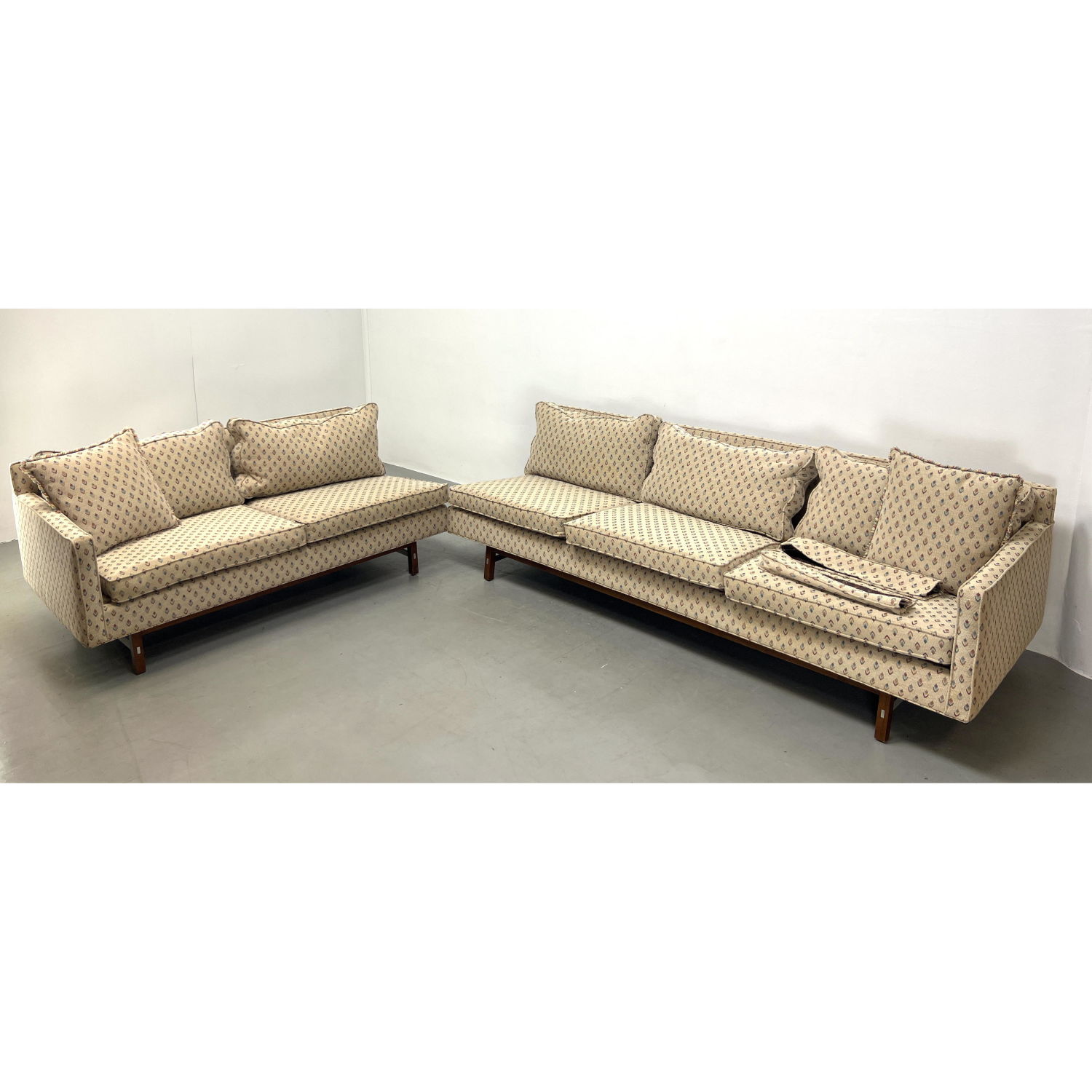 Paul McCobb sectional with aluminum 2b97f7