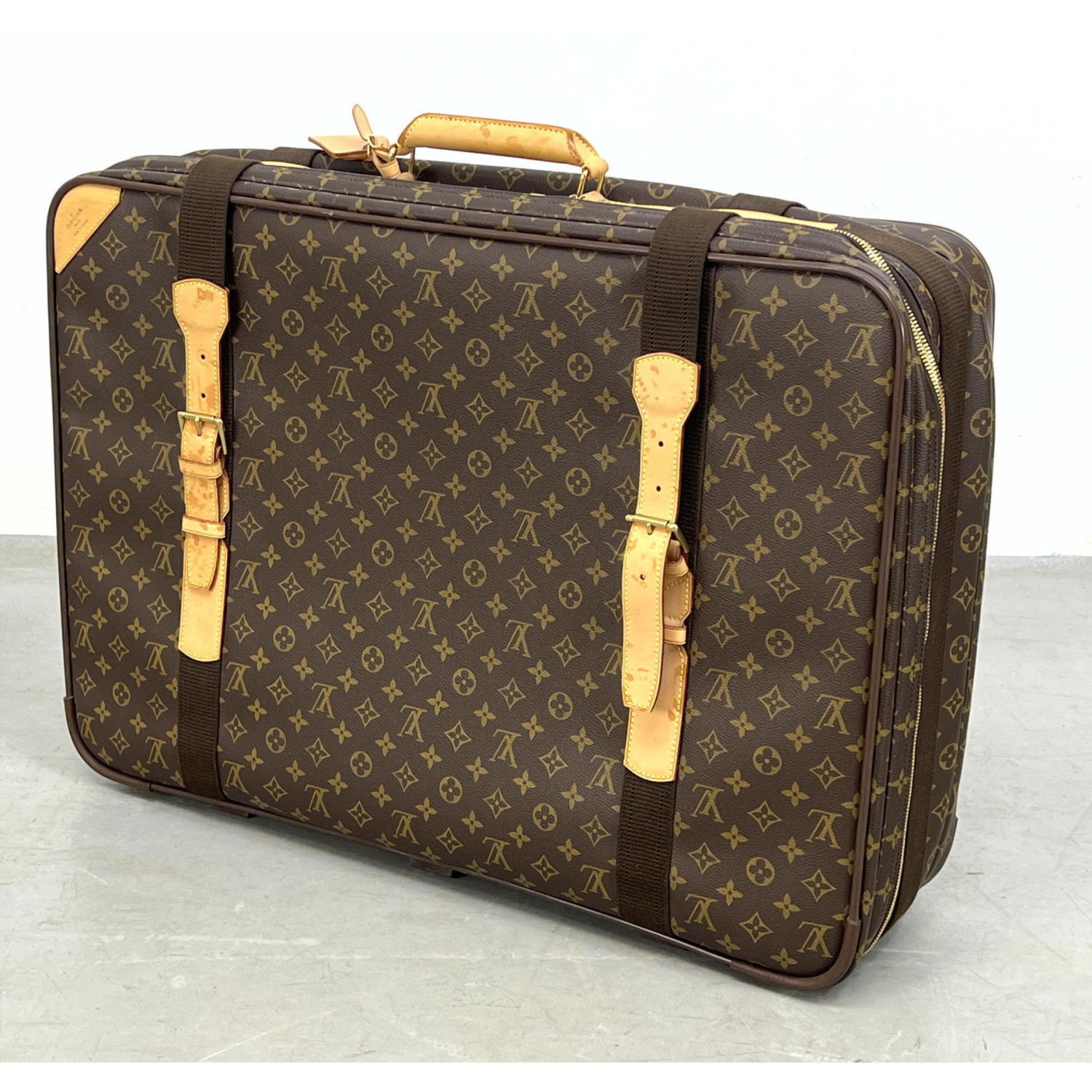 Vintage Louis Vuitton Luggage Serial