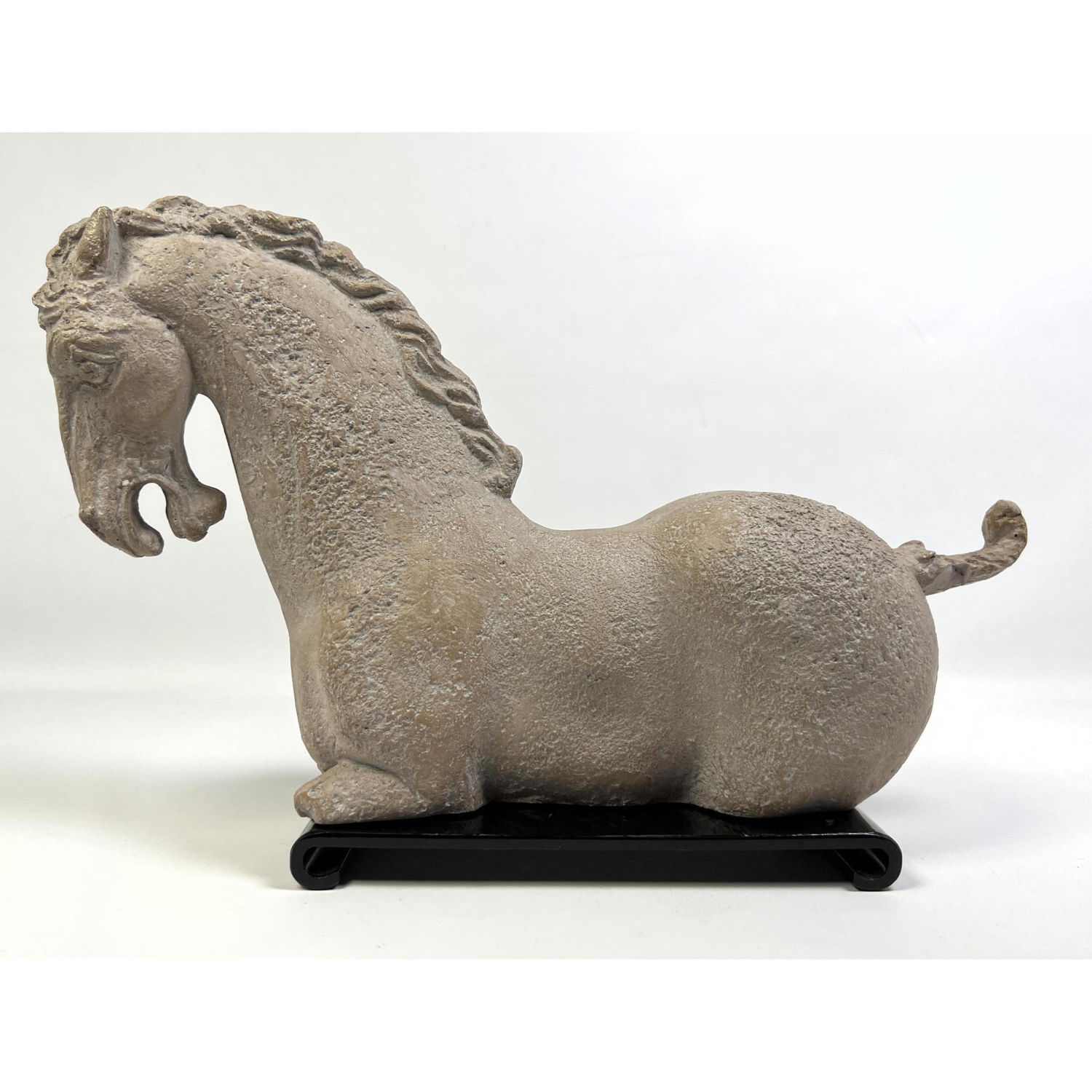 AUSTIN PRODUCTS Resin Horse Sculpture.