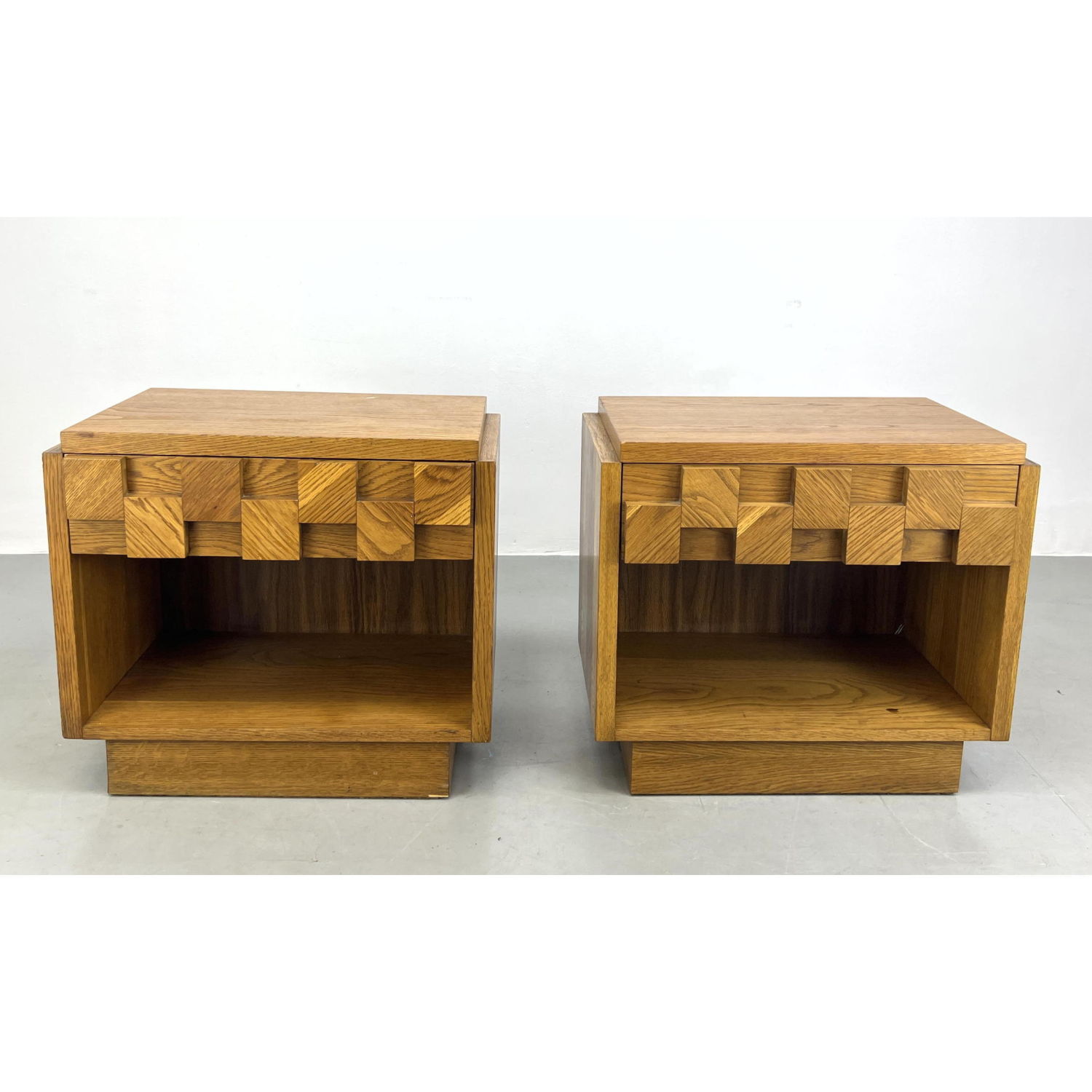 Pair LANE Mid Century Modern Side Table