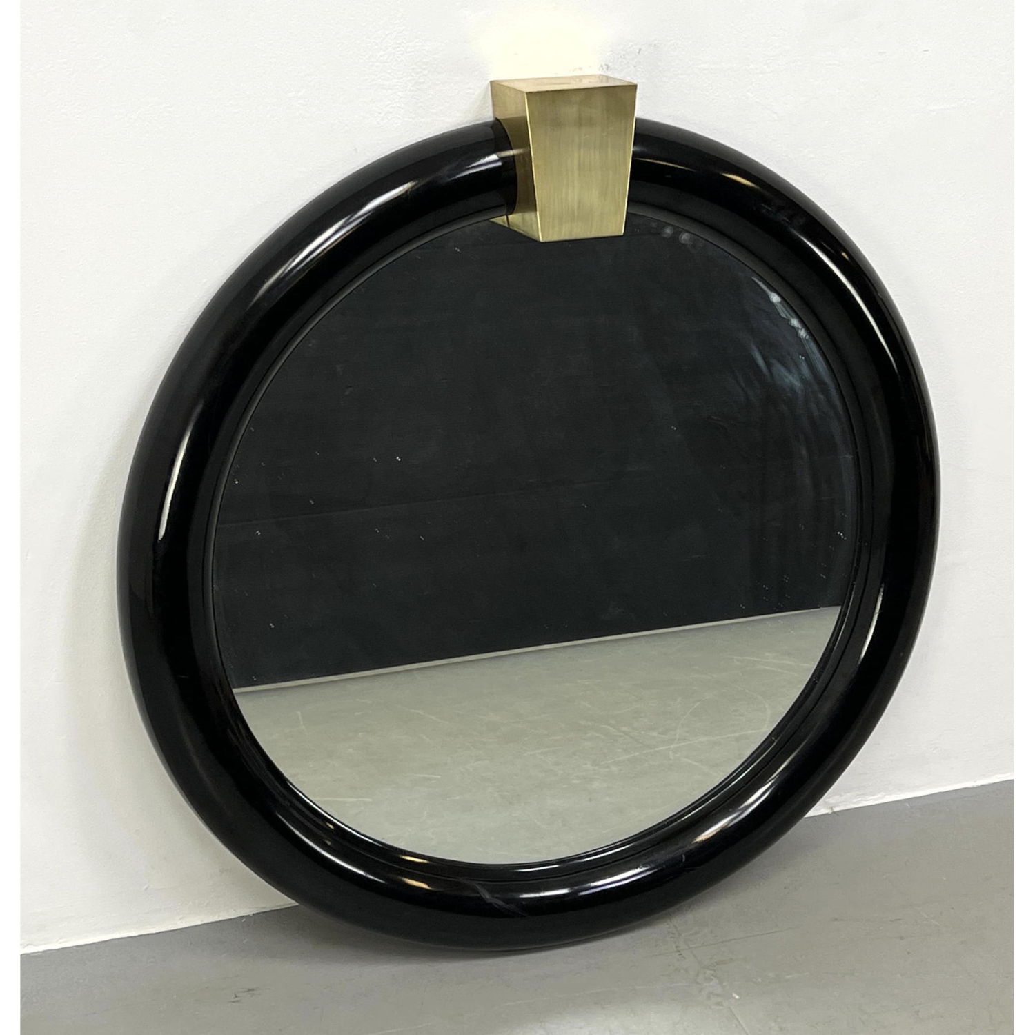 Ebonized Decorator Round Modernist Wall