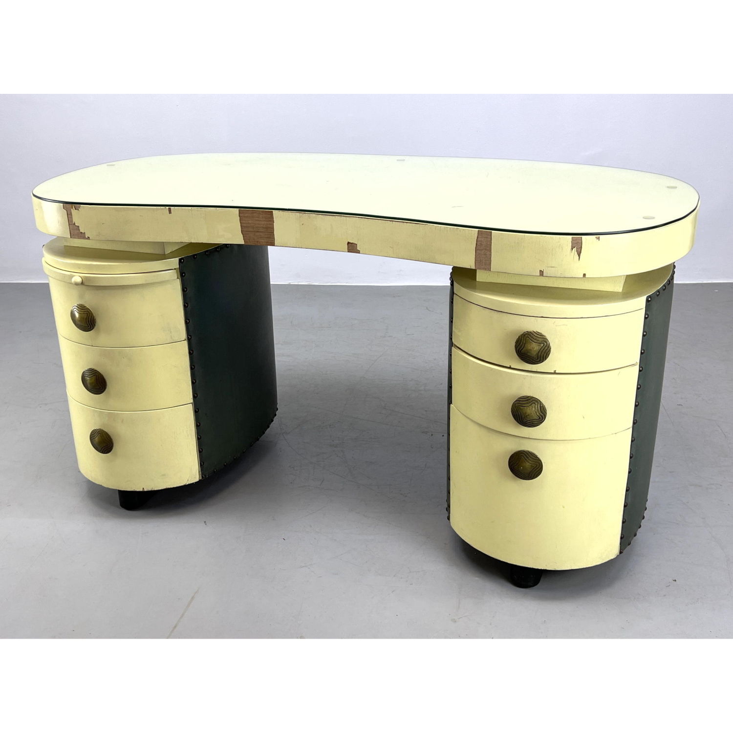Double-pedestal Paldao Desk by