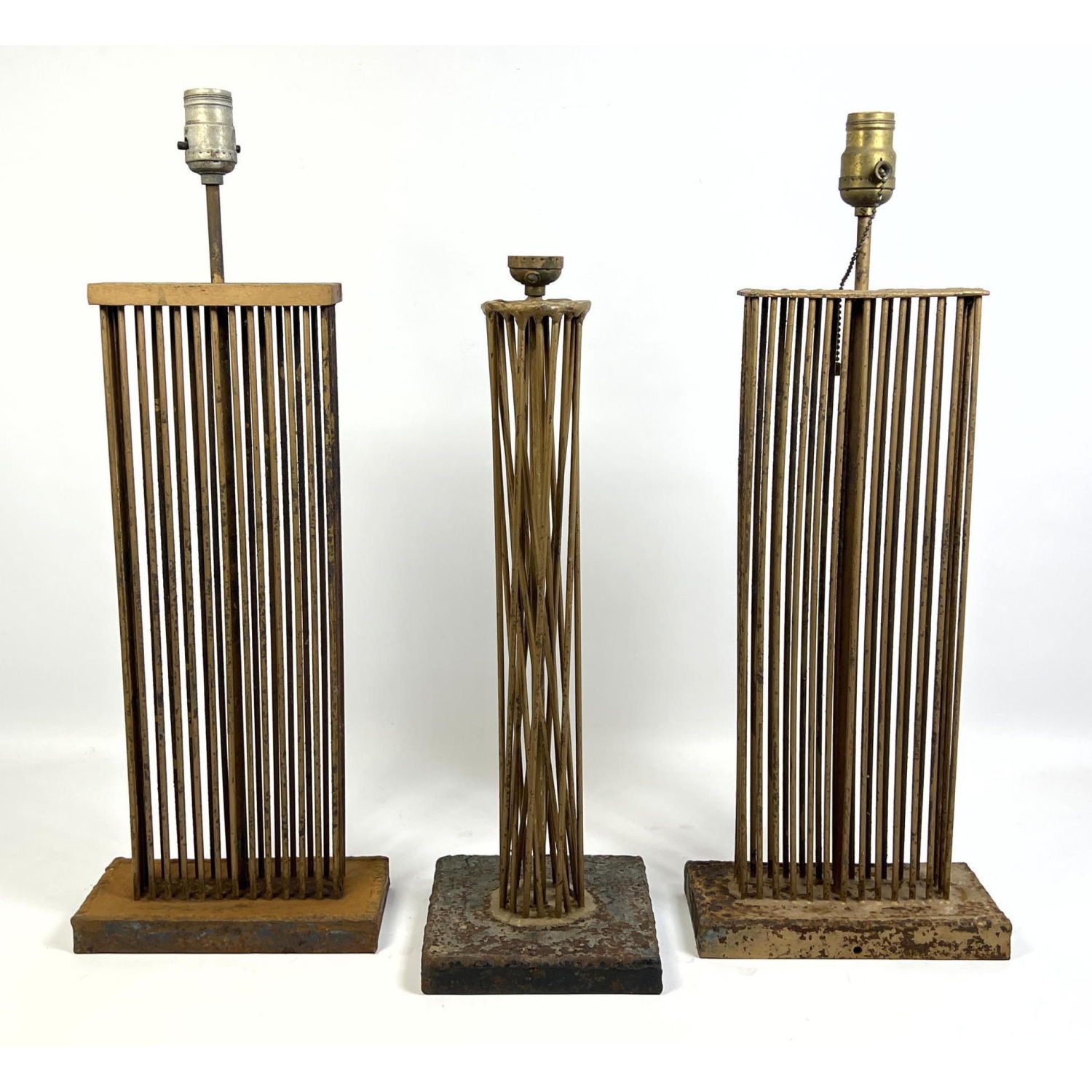 Three Bertoia Style Rod Table Lamps 2ba097