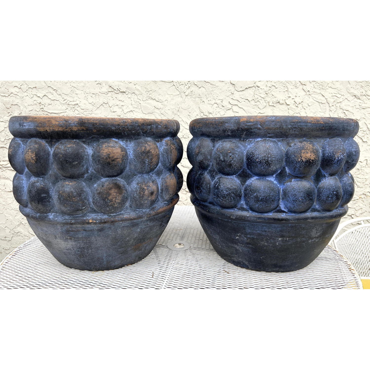 Pr Large Blue Terracotta pots 2ba216