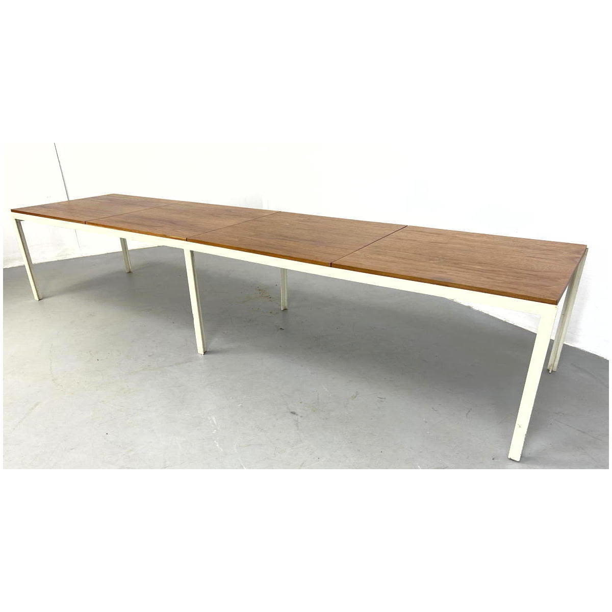 KNOLL steel frame museum bench