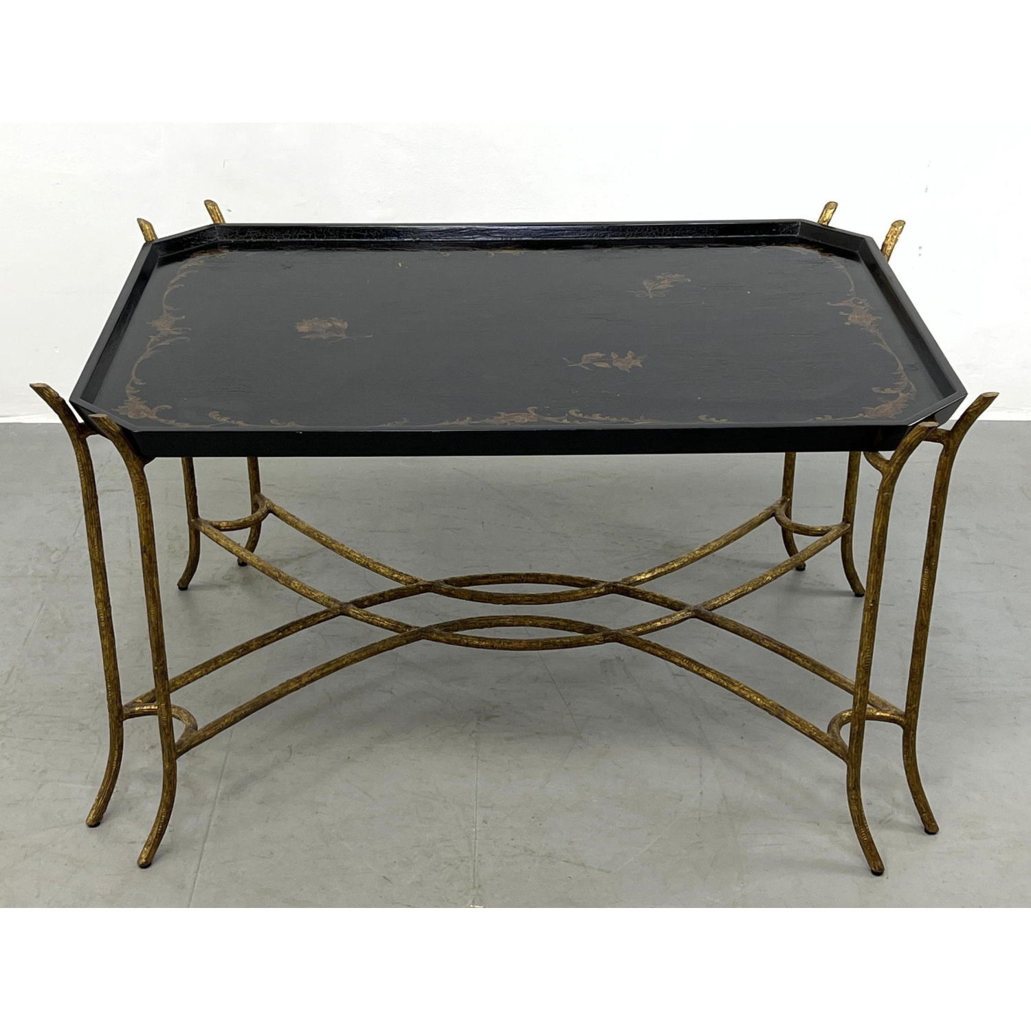 Baker Style Decorator Coffee Table 2ba38f