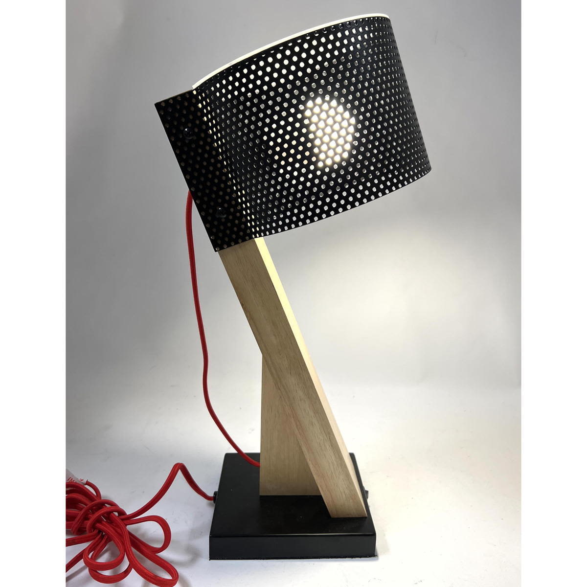 Post Modern Desk Lamp Angled wood 2b8001