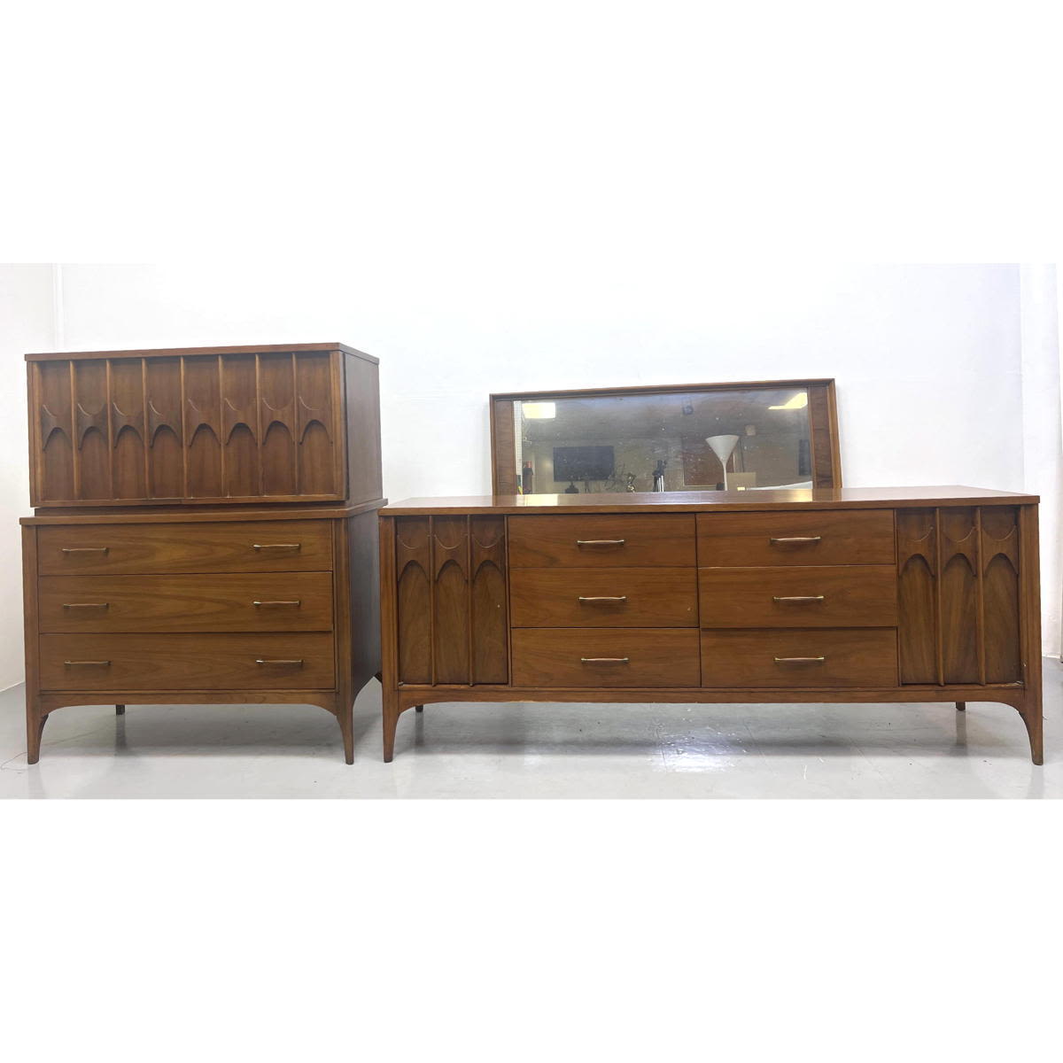 3pcs Kent Coffey Bedroom Set Tall 2b800b