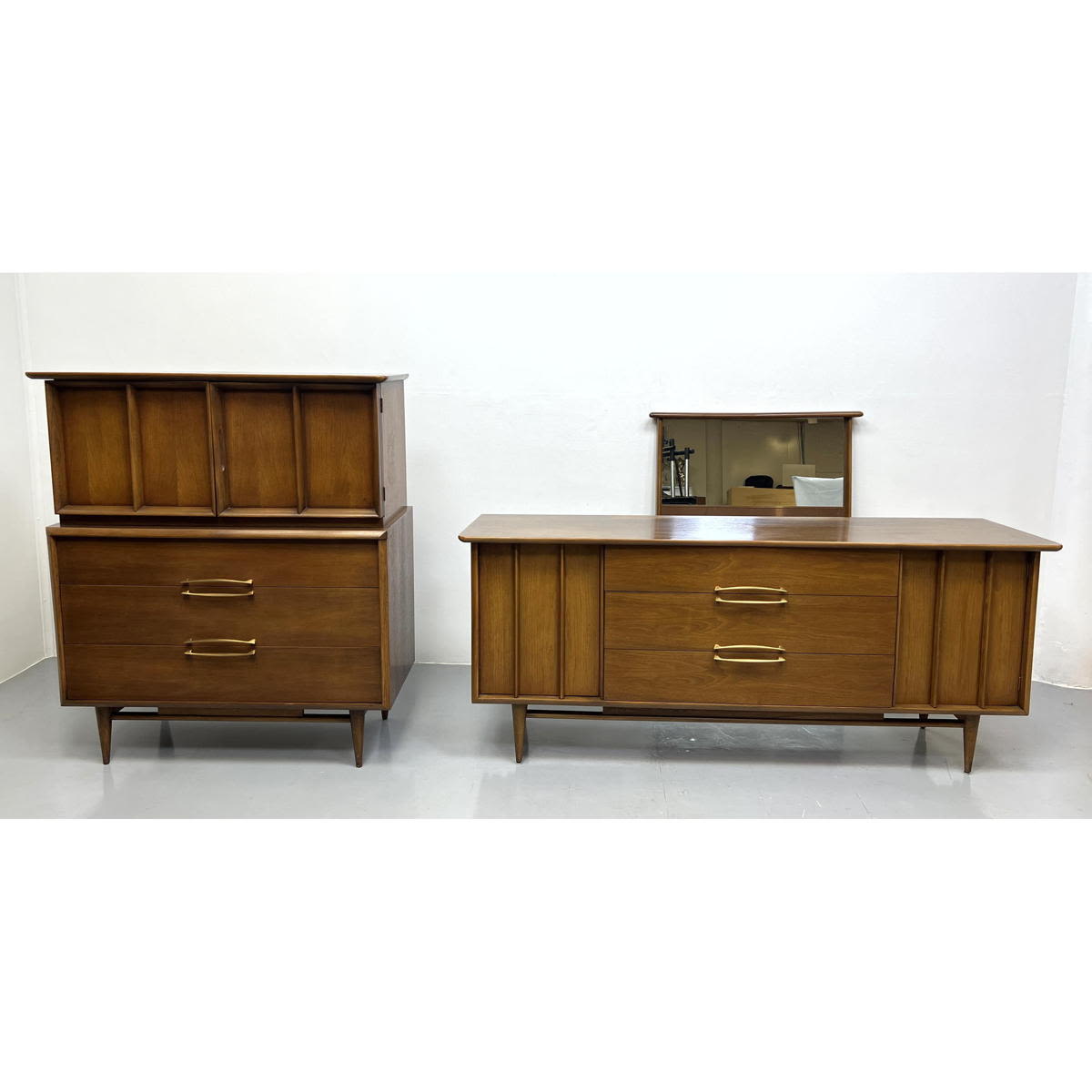 3pc KENT COFFEY Bedroom Set High 2b809c